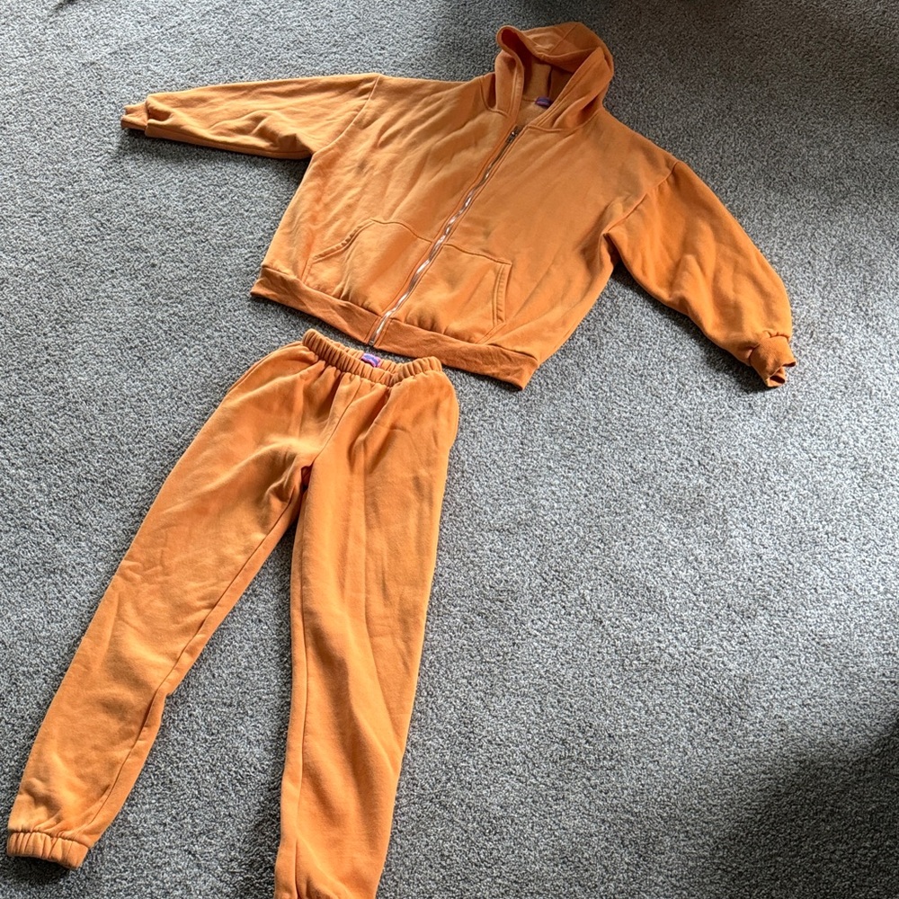 Zip up & Sweatpants